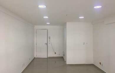 Imagem: O depósito possui 1 Vaga na garagem, 28m² de Área e está