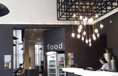 Imagem: O studio possui 1 Dormitório, 1 Banheiro, 1 Vaga na garagem