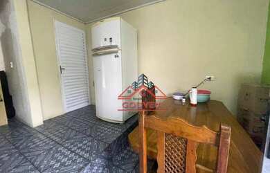 Imagem: A casa possui 3 Dormitórios, 3 Banheiros, 2 Vagas na garagem