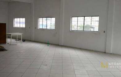 Imagem: O depósito possui 200m² de Área e está localizado em Jardim