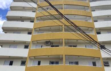 Imagem: O apartamento possui 3 Dormitórios, 2 Banheiros, 2 Vagas na