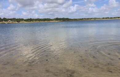 Imagem: A chácara possui 2500m² de Área e está localizado em Nísia