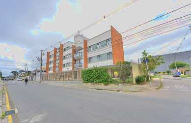 Imagem: O apartamento possui 3 Dormitórios, 1 Banheiro, 2 Vagas na