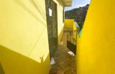 Imagem: A casa possui 2 Dormitórios, 1 Banheiro, 50m² de Área e