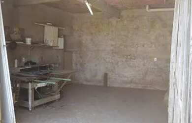 Imagem: A casa possui 2 Dormitórios, 2 Banheiros e está localizado