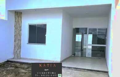 Imagem: A casa possui 2 Dormitórios, 1 Banheiro, 2 Vagas na garagem