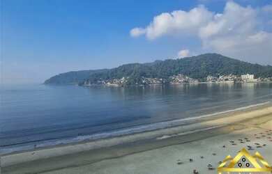 Imagem: O apartamento possui 1 Dormitório, 2 Banheiros, 1 Vaga na garagem