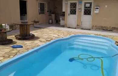 Imagem 1: CASA A VENDA. 220m² de Área, 2 Vagas na garageme3 Dormitórios