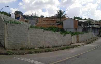 Imagem 1: Lote em Betim. 590m² de Área