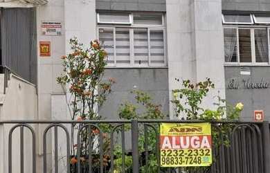 Imagem: O apartamento possui 1 Dormitório, 1 Banheiro, 1 Vaga na garagem