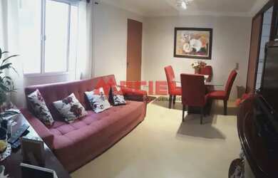 Imagem: O apartamento possui 3 Dormitórios, 2 Banheiros, 1 Vaga na