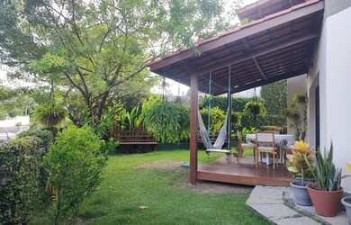 Imagem: A casa em condomínio possui 5 Dormitórios, 5 Banheiros, 4