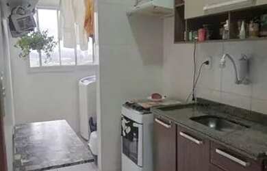 Imagem: O apartamento possui 2 Dormitórios, 1 Banheiro, 1 Vaga na garagem