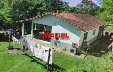 Imagem: A chácara à venda possui 80m² de Área e está localizado