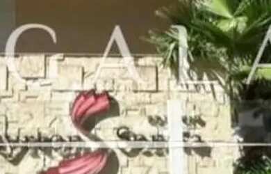 Imagem: O apartamento possui 3 Dormitórios, 1 Banheiro, 2 Vagas na