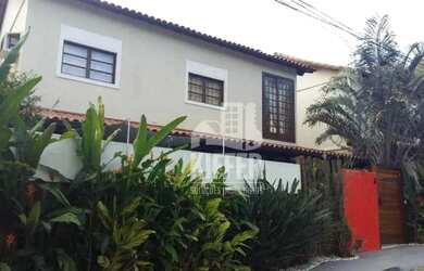 Imagem 3: Excelente Sobrado com 4 Quartos em Charitas Próximo à Estação de Barcas