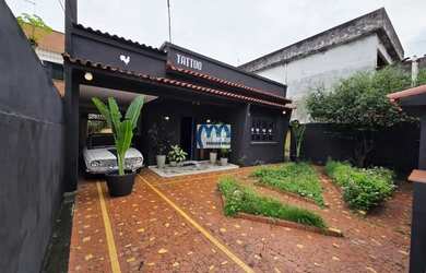 Imagem 2: Casa linear, junto rua da caminhada, próxima ao College