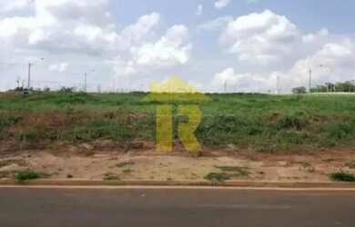 Imagem: O terreno possui 326m² de Área e está localizado em Quinta