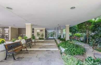 Imagem 2: OPORTUNIDADE ÚNICA Apartamento Reformado de $127 text m 2$ 3 Quartos...