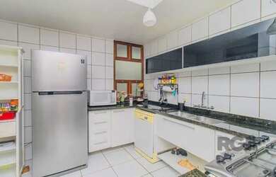 Imagem 15: Casa para Venda - 400m², 3 dormitórios, sendo 1 suites, 4 vagas - Menino...