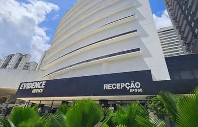 Imagem: O depósito possui 1 Vaga na garagem, 30m² de Área e está