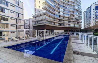 Imagem: O apartamento possui 2 Dormitórios, 2 Banheiros, 1 Vaga na