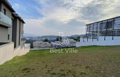 Imagem: O terreno possui 490m² de Área e está localizado em Tamboré