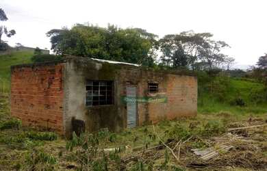 Imagem: A chácara à venda possui 2000m² de Área e está localizado