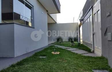 Imagem 11: Venda Casa LARANJEIRAS. Churrasqueira, Imóvel novo, Guarda roupae180m²...