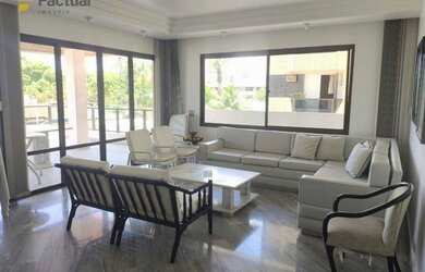 Imagem: O apartamento possui 2 Dormitórios, 1 Banheiro, 2 Vagas na