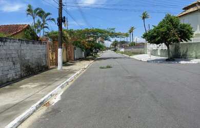 Imagem 2: Lote de Terreno 14 x 18,20 a 100 metros da Praia no Solemar, Praia Grande/SP