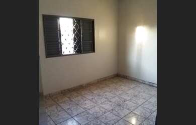 Imagem 5: Casa no bairro Adelino Simioni R$950,00 - Ribeirão Preto - SP