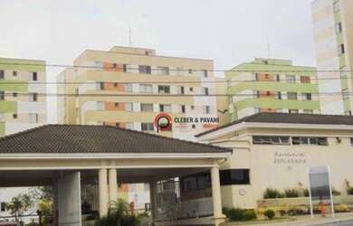 Imagem: O apartamento possui 2 Dormitórios, 1 Banheiro, 1 Vaga na garagem