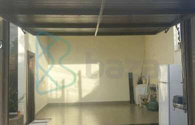 Imagem: A casa possui 2 Dormitórios, 3 Banheiros, 200m² de Área e