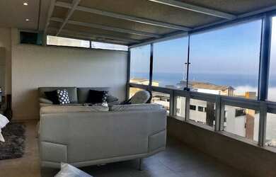 Imagem: O apartamento possui 4 Dormitórios, 4 Banheiros, 2 Vagas na