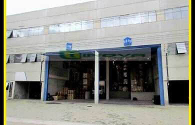 Imagem 3: Galpão em condomínio