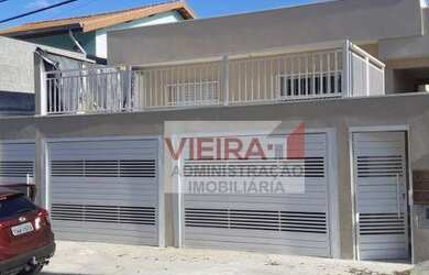 Imagem: A casa possui 5 Dormitórios, 2 Banheiros, 1 Vaga na garagem