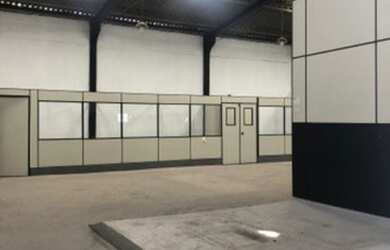 Imagem 8: Galpão/Depósito/Armazém para venda possui 290 metros quadrados