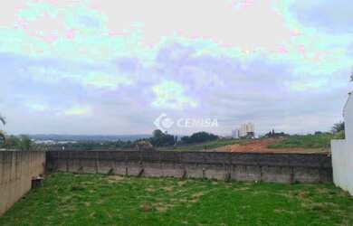 Imagem: O terreno possui 1058m² de Área e está localizado em Aqui