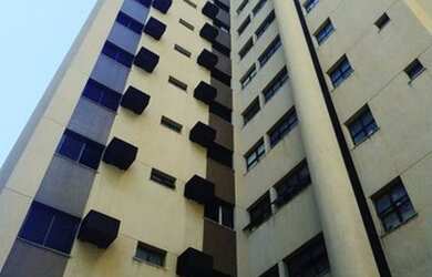 Imagem: O apartamento possui 3 Dormitórios, 2 Banheiros, 2 Vagas na