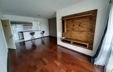 Imagem: O apartamento possui 3 Dormitórios, 2 Banheiros, 2 Vagas na