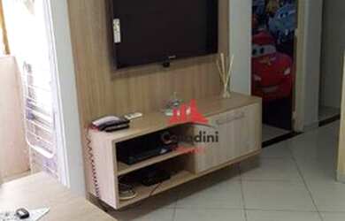 Imagem: O apartamento possui 2 Dormitórios, 1 Banheiro, 1 Vaga na garagem