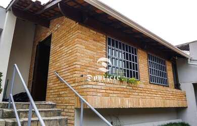 Imagem: O depósito possui 3 Vagas na garagem, 240m² de Área, Imóvel