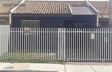 Imagem: A casa possui 2 Dormitórios, 1 Banheiro, 2 Vagas na garagem