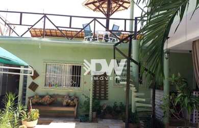 Imagem: A casa para alugar possui 5 Dormitórios, 4 Banheiros, 300m²