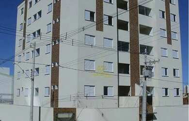 Imagem: O apartamento possui 3 Dormitórios, 3 Banheiros, 4 Vagas na