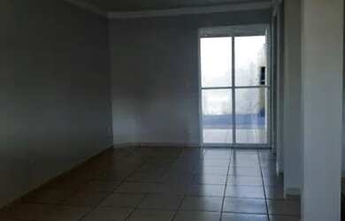 Imagem: A casa em condomínio possui 3 Dormitórios, 3 Banheiros, 2