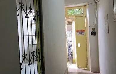 Imagem: A casa possui 1 Dormitório, 1 Banheiro, 42m² de Área e está