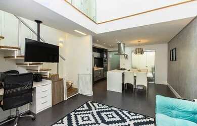 Imagem: A casa em condomínio possui 2 Dormitórios, 3 Banheiros, 3