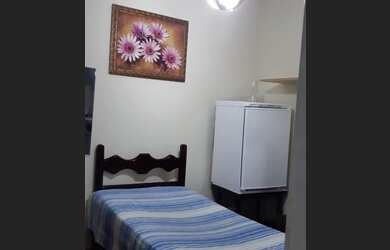 Imagem: O quarto e está localizado em Centro, Petrópolis para alugar